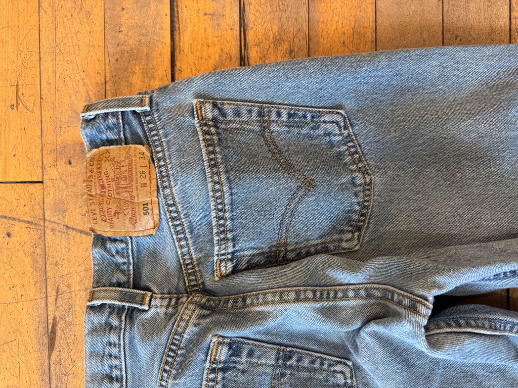 VINTAGE Levis 501's- 23/24