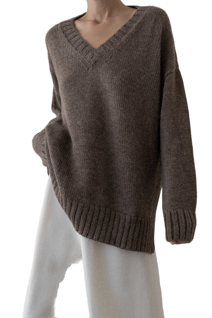 Oversized Alpaca Sweater in nutty brown