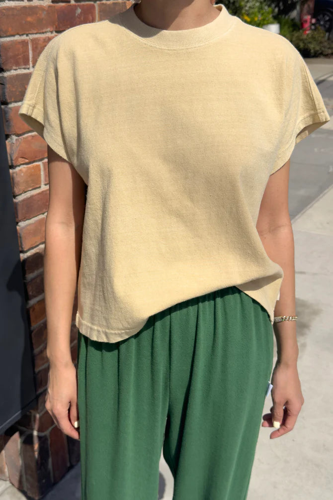 Jeanne Tee in butter yellow