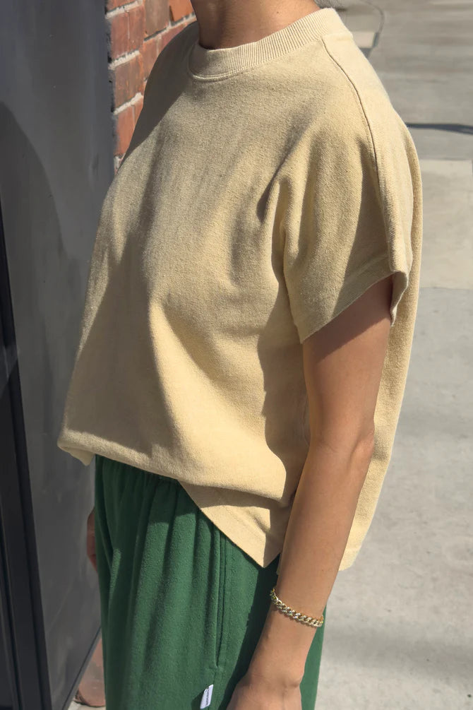 Jeanne Tee in butter yellow