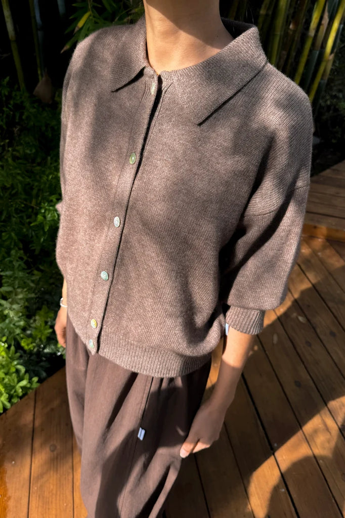 Lou Cashmere Cardigan in Frappe