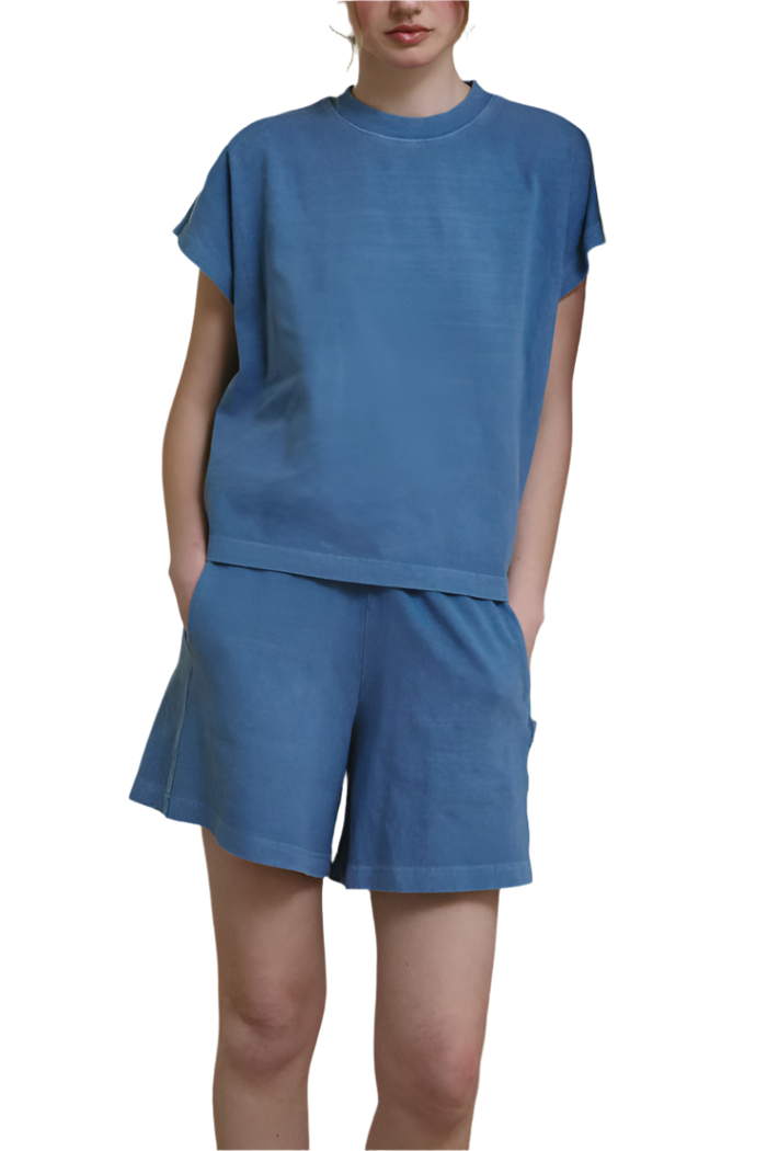 Jeanne Tee in Cornflower