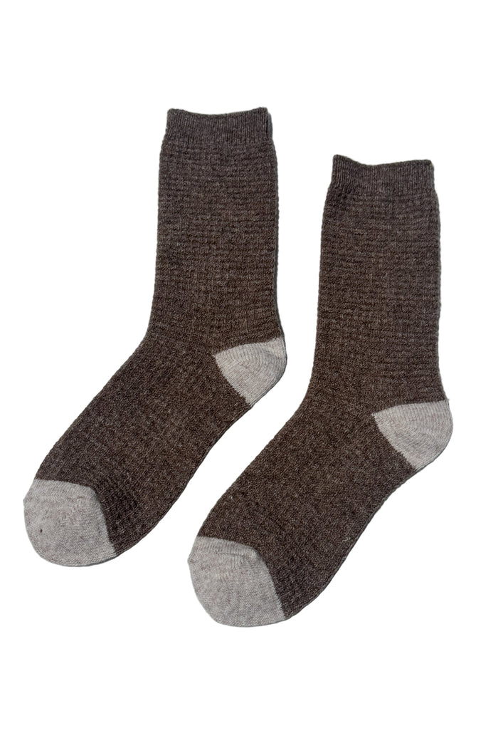 Wool Waffled Socks in brown