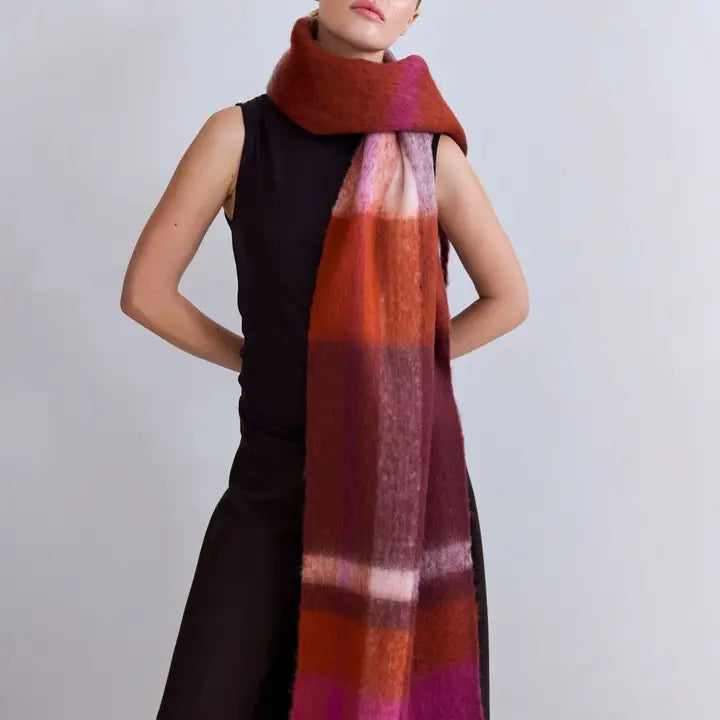 The Stockholm Scarf in Autumnal Falls