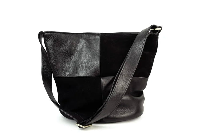 BLACK CHECK LEATHER BUCKET BAG