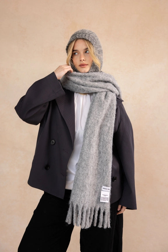 The Reykjavik Merino Wool Scarf in Grey