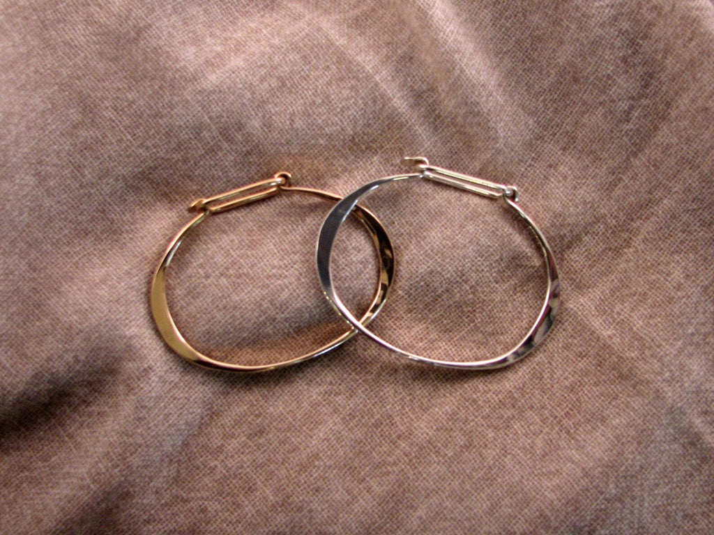 Buckle Clasp Bracelet: sterling silver