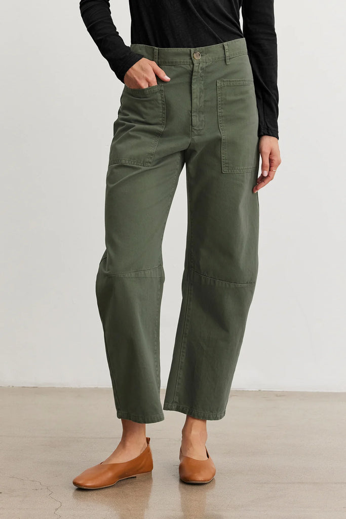 Brylie Curved Knee Pant in Cypress